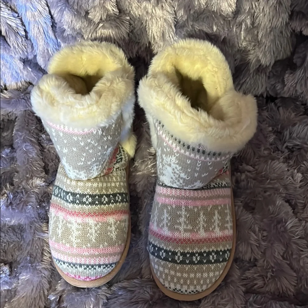 Women’s Talbots Cozy Knit Patterned Boots with Faux Fur Size 7 - Picture 7 of 16